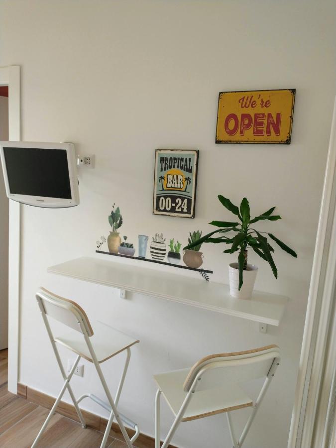 Mi Casa Tu Casa Hotell Formia Eksteriør bilde